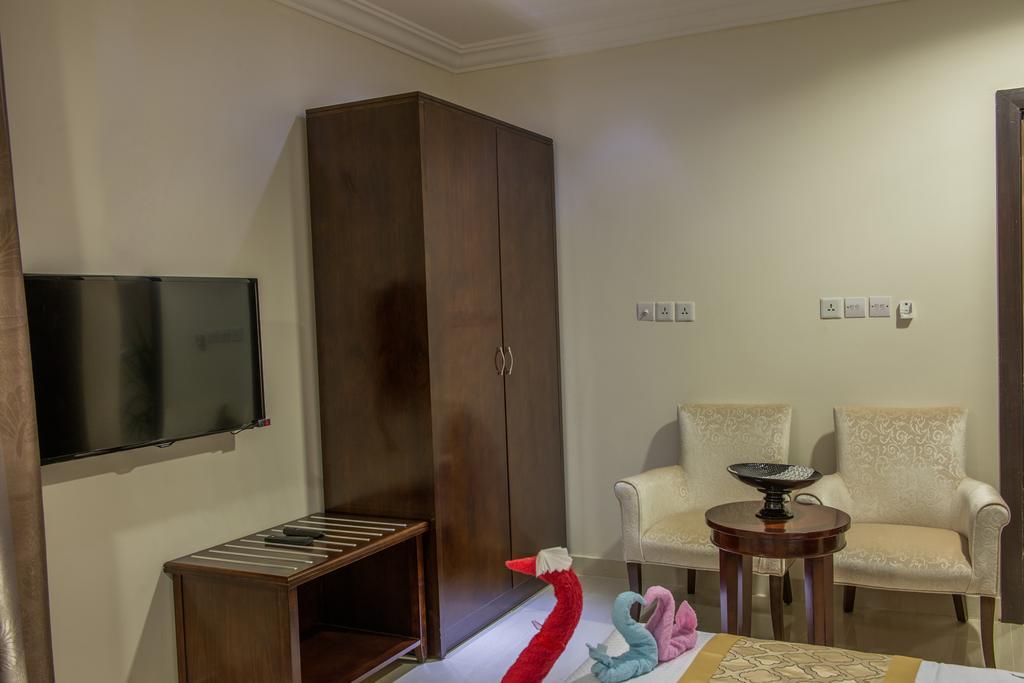 Al Masem Luxury Hotel Suite 5 Al-Hofuf Exterior photo