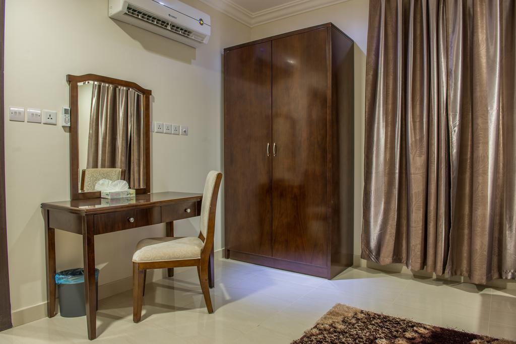 Al Masem Luxury Hotel Suite 5 Al-Hofuf Exterior photo